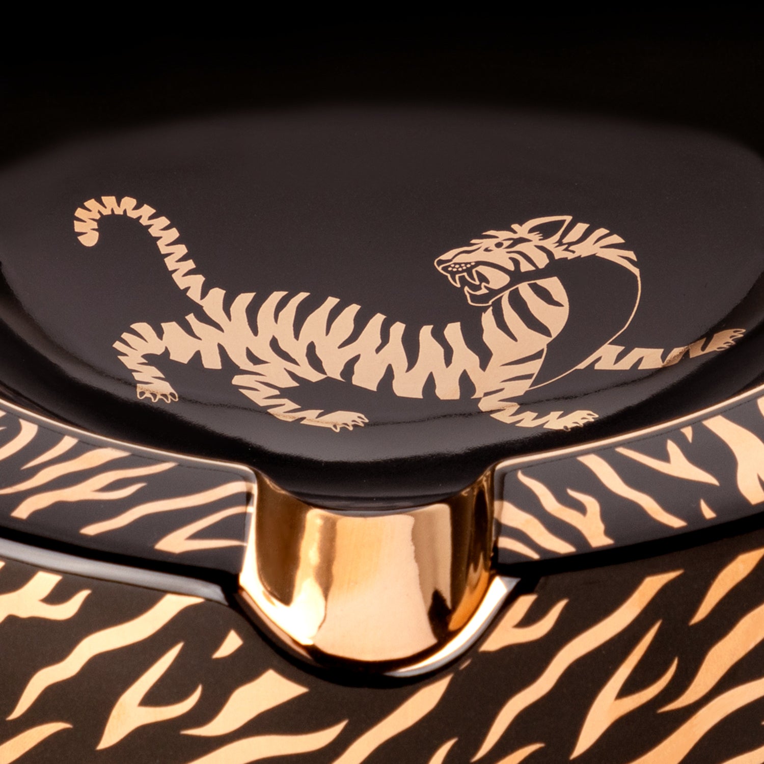 Tiger Luxury Ceramic Cigar Ashtray by Los Hermanos Diablo